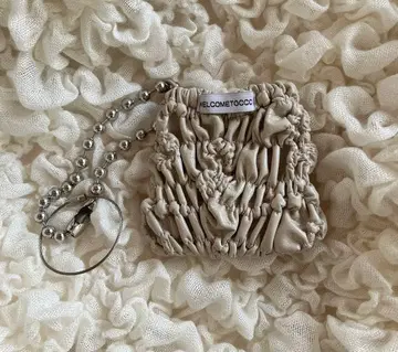 welcometoccc 미니 파우치 베이지