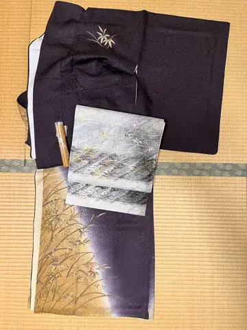 호몬기 블랙과 금색 대나무 자수, 오비와 탈착식 옷깃 3종 세트