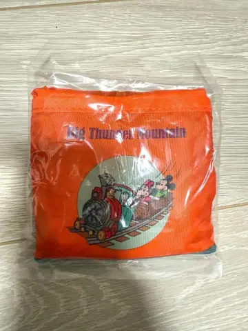 에코백 빅 썬더마운틴 캡슐 토이