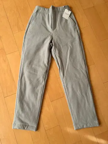 미사용 새상품 하르메크 그레이 다운 팬츠 S