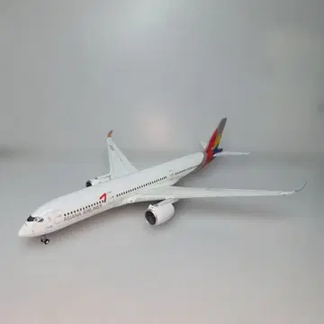 Geminijets1/400 ASIANA AIRLINES A350 900