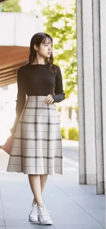 질 바이 질 스튜어트 도킹 체크 니트 원피스 F 블랙 x 베이지