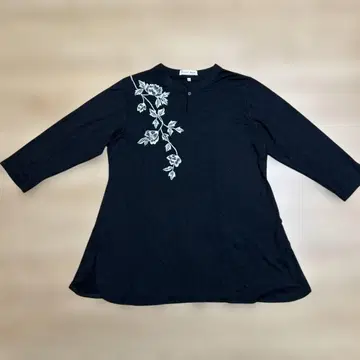 태극권 이스트 에이지 블랙 L 꽃무늬 자수 오분 소매 튜닉