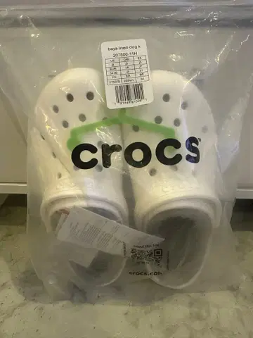 crocs 화이트 클로그 샌들