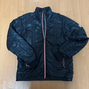 블랙 M 사이즈 다운 자켓 하이넥