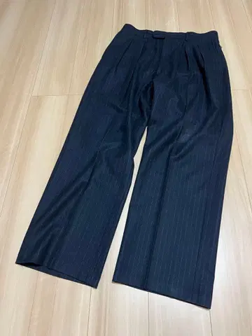 MB 하이엔드 비슈 울 클래식 하이웨스트 와이드 슬랙스 스트라이프