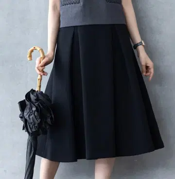 아메노치하레 형태 플레어 스커트