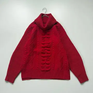 최근 새상품급 그레이스 콘티넨탈 울 터틀넥 니트 레드