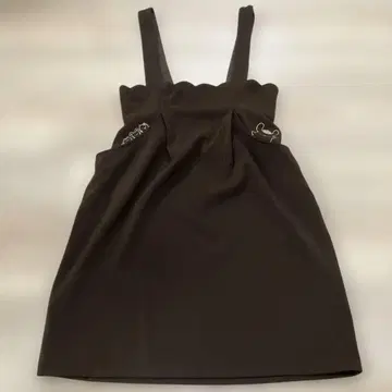 Fi.n.t 폼폼푸딩 오버롤 스커트