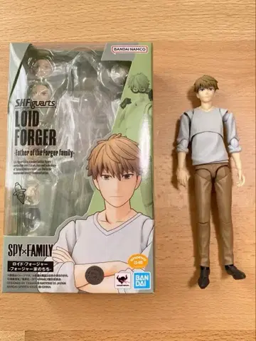 [ 중고 ] S.H. 피규아트 로이드 포저 포저가의 아버지-