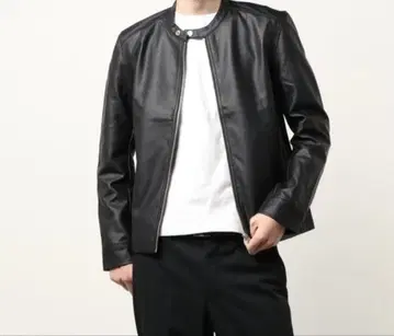블랙 가죽 자켓 스탠드 카라