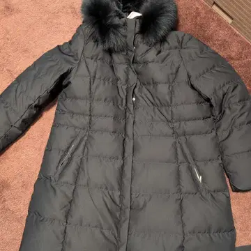 INDIVI 블랙 다운 자켓 19 사이즈