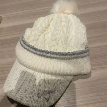 Callaway 케이블 짜임 니트 모자 폼폼 포함
