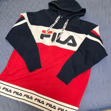FILA 후드 부착 후드티 네이비/레드