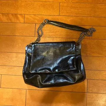 ZARA 블랙 가죽 숄더백 체인 스트랩
