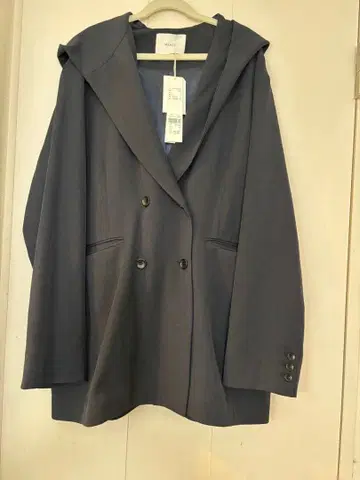 MANOF 네이비 더블 브레스트 자켓