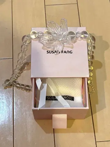 [ SUSAN FANG ] 꽃 목걸이 초커