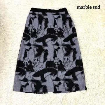 marble sud 마블슈드 롱 스커트 동물 패턴 플리스 블랙