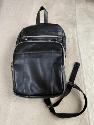 트랜짓 라운지 바디백 블랙