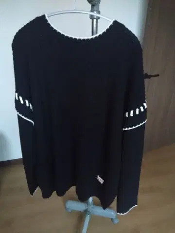 클래식 엘프 리버서블 스웨터