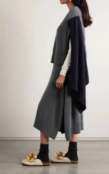 JW anderson 캐시미어 비대칭 케이프 드레스 원피스