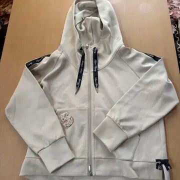 Super Bunny 베이지 후드 부착 후드티