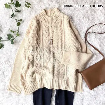 URBAN RESEARCH DOORS 긴팔 니트 화이트 울 혼방