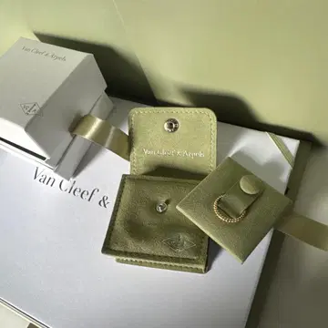 반 클리프 아펠 반지 파우치 & 박스