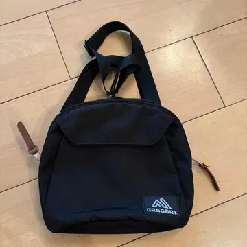 GREGORY 블랙 숄더백
