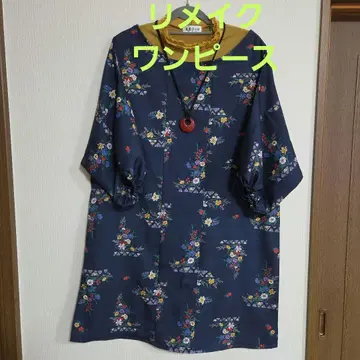 네이비 꽃무늬 7부 소매 원피스