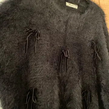 미사용 새상품 긴자 매기 리본 니트 블랙