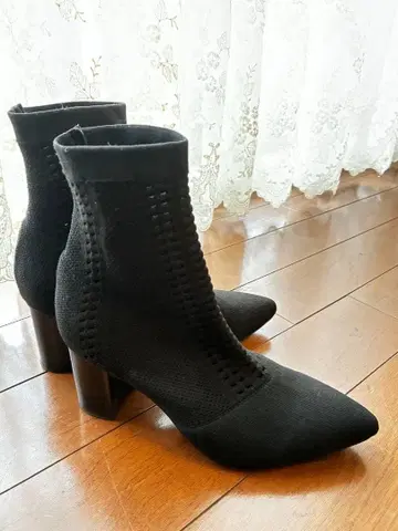 [새상품급] 제프리 캠벨 삭스 부츠 블랙 24.5