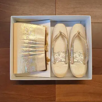 일본 의류용 백 골드 꽃 무늬 조리 세트