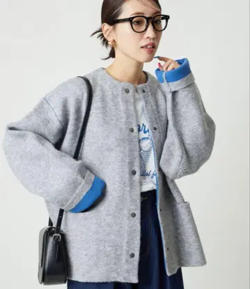 프릭스스토어 배색 스냅 니트 가디건 그레이 프리 사이즈