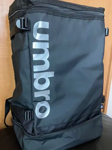 [컨디션 최상] umbro 엄브로 백팩 통학 동아리 활동 축구 대용량
