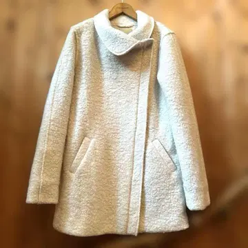 ICHI 화이트 울 코트