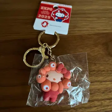 헬로키티 미야쿠미야쿠 변신 최애 컬러 EXPO2025