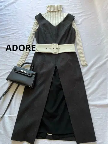 일본제 ADORE V넥 점퍼 원피스 어도어