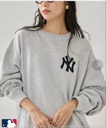 MLB x FREAK'S STORE 속기모 맨투맨