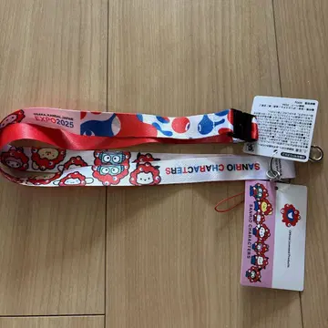 [미사용 새상품] 만박 산리오 미야쿠미야쿠 넥스트랩 빨간색 레드