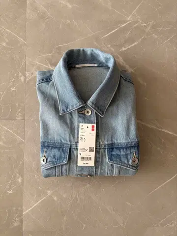 유니클로 데님 오버 사이즈 자켓 데님 자켓