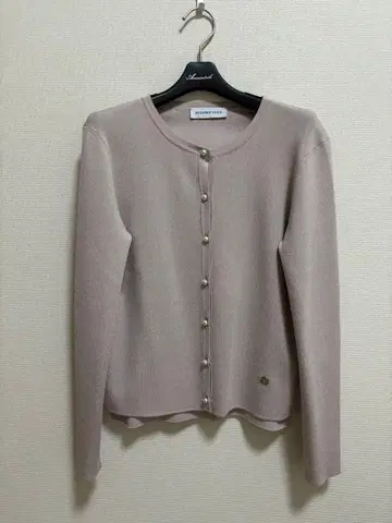 새상품급 AVENIRETOILE 펄 버튼 가디건 그레이지 36 사이즈