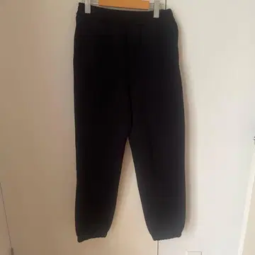 DAIWA PIER 39 블랙 조거 팬츠