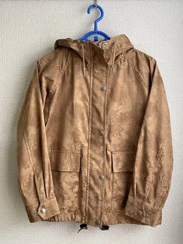 BAYFLOW 리프 무늬 브라운 마운틴 후드티