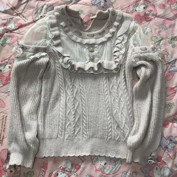 LIZLISA 폼폼 리본 레이스 요크 니트탑 리즈리사