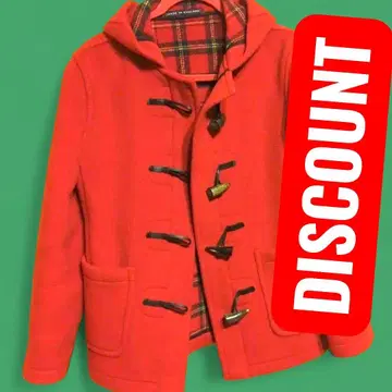 빨간색 더플 코트 후드 부착 체크 무늬