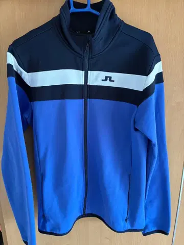 J.LINDEBERG 제이 린드버그 아우터