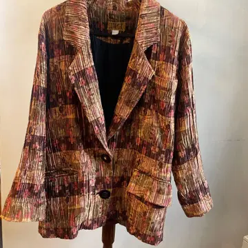 SUKI.K 플리츠 멀티 컬러 자켓