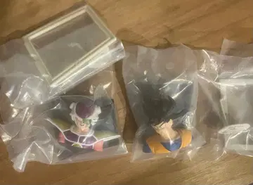 제일복권 DRAGON BALL 40th E상 만화 스트럭처 2종