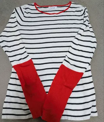 렙심 배색 리브 니트